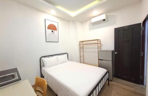 Phuong 8 House | LUNARIA corner of Tan Dinh