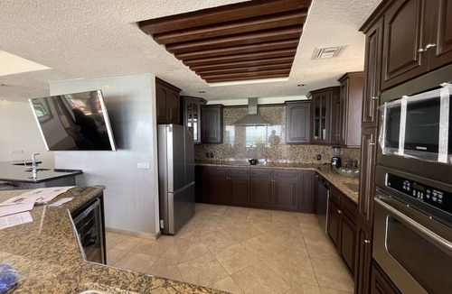 Bella Vista Condo | Luxurious former model - 4 bed/4 bath/4 pools wrap around balcony