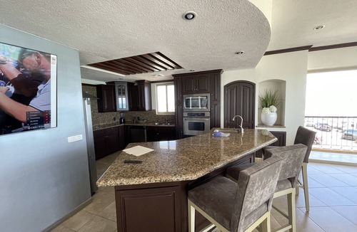 Bella Vista Condo | Luxurious former model - 4 bed/4 bath/4 pools wrap around balcony