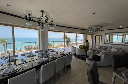 Bella Vista Condo | Luxurious former model - 4 bed/4 bath/4 pools wrap around balcony