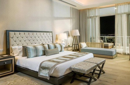 Nuevo Vallarta Resort | Luxurious Four Bedroom Residence Tower a 5 diamond award property ocean view BO