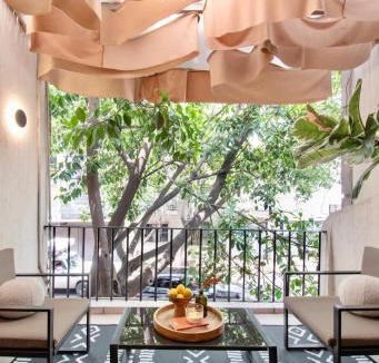 La Condesa House | Luxurious Villa with 9 BR and HUGE Terrace Condesa