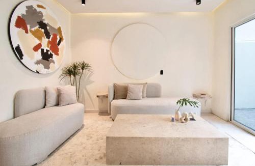 La Condesa House | Luxurious Villa with 9 BR and HUGE Terrace Condesa
