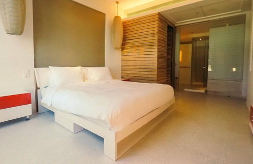Ngu Hanh Son Apartment | Luxury 2 Bedroom Apartment with Outdoor Pool - Hyatt Resort Danang
