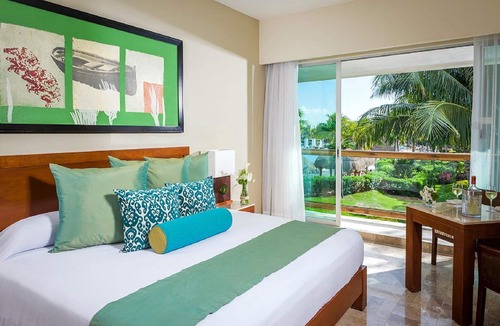 Villa Juarez Condo | Luxury 2 Bedrooms vacationing resort at Vidanta Riviera Maya