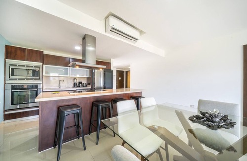 Puerto Juarez Condo | Luxury 2 BR Condo Jacuzzi & Pool - Mareazul