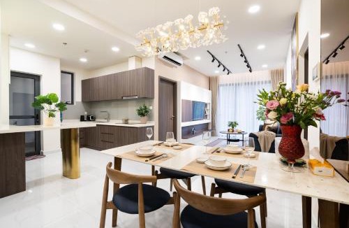 Tan Phu District Apartment | Luxury 3BR Apartment 121m - Green Park - Near Airport & Aeon Mall