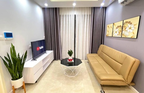 Trung Hoa Nhan Chinh Apartment | Luxury Apartment for rent Vinhomes D’Capitale 03