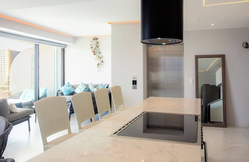 Puente del Mar Apartment | Luxury condo in Acapulco Diamante
