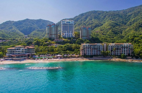 Puerto Vallarta Hotel | Luxury Meets Nature at Garza Blanca Resort & Spa in Stunning Puerto Vallarta