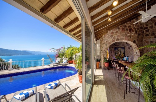 South Shore Hotel Area Villa | LUXURY MEXICAN VILLA