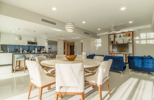 Cabo San Lucas Resort | LUXURY OCEANFRONT 3 BEDROOM SUITE GARZA BLANCA 5 STAR LOS CABOS 4,198 SQ FT