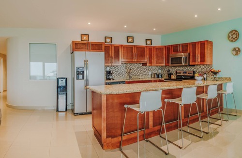 Cozumel Condo | LUXURY PENTHOUSE CONDO WITH NEW FURNITURE! AMAZING SEA VIEW, POOL & TENNIS