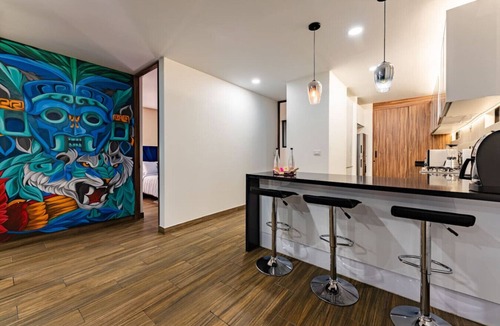 La Condesa Apartment | Luxury PH with Rooftop, BBQ, and Stunning Views