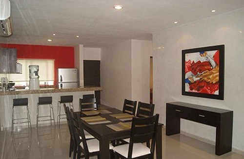 Gonzalo Guerrero Apartment | LUXURY RENTAL 2BEDROOM 6 PEOPLE, AMAZING POOL, NEAR 5 AVENIDA AND BEACHES
