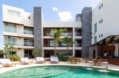 Akumal Apartment | Luxury Sea View Penthouse - Entire Apartment 402