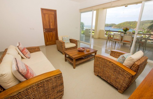 P Chahue Condo | Luxury Spacious Condo with Gorgeous Ocean & Marina Views
