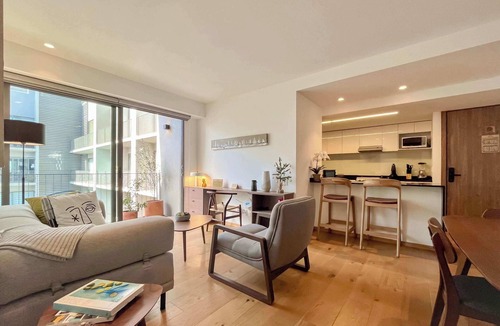 Hipodromo Condesa Apartment | Luxury stay in Condesa | Rooftop, Pool & Views