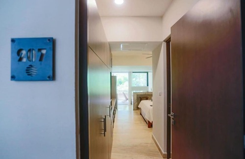 Centro Apartment | Luxury studio 2nd Floor at SYRENA by DPM
