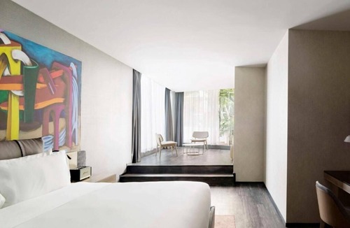 Hipodromo Hotel | Luxury Urban Escape w/Terrace | Pet-friendly | Near El Pendulo Bookstore