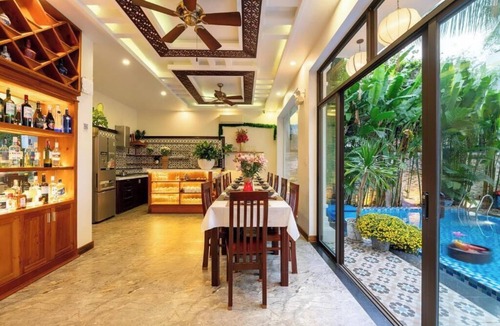 Hoi An City Centre Villa | Luxury villa 10 rooms 5 mins to old town and beach