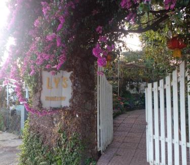 Gia Nghia House | Ly's homestay