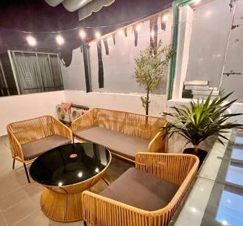 Bui Thi Xuan House | LYLAC Home Saigon NTMK - City Center Spacious Modern Townhouse Roof Terrace