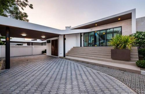 Na Chom Thian Villa | Mövenpick 3-Bedroom Pool Villa Beach Access, Na Jomtien Pattaya