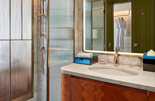 Hoan Kiem Hotel | Mövenpick Hotel Hanoi Centre