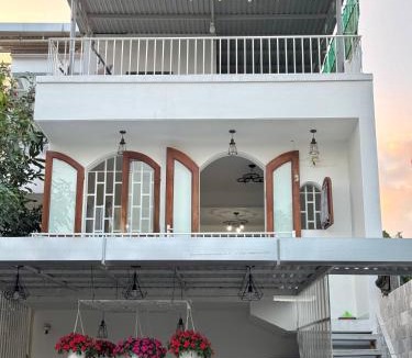 Dien Ban House | Mơ Homestay