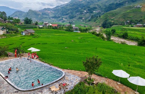 Sa Pa Bed & Breakfast | Mướng và Valley Homestay Rice Field View Ta Van