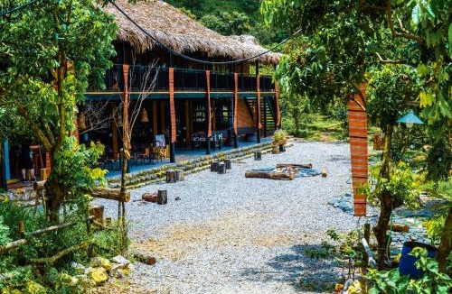 Van Ho Other | Mường Sang Retreat