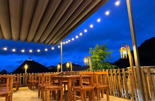 Dong Van Hotel | Mộc homestay & restaurant