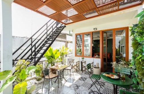 Ninh Kieu House | Magnolia's Can Tho