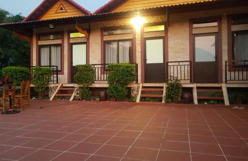 Chieng Chau Hotel | Mai Chau Xanh Bungalow