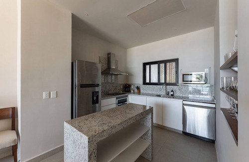 Soliman Bay Apartment | MANTARRAYA - Luxury Beachfront Condo & Daily Cleaning in Tulum