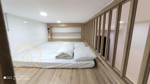 Cai Rang Bed & Breakfast | Max Hostel