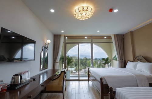 Con Son Hotel | Maya Hotel 4