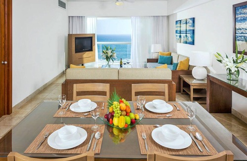 Playa Diamante Apartment | Mayan Palace, 2 BR Master Suite @ the Vidanta Resort, Acapulco