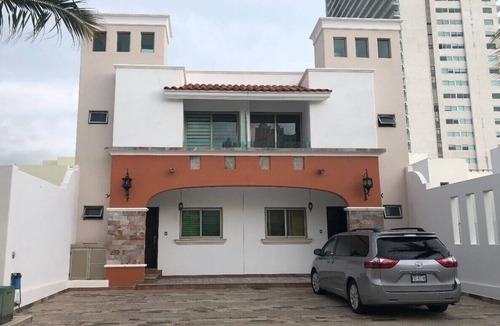 Cerritos House | Mazatlan Beachfront Home with Swimming Pool - Cerritos Resort