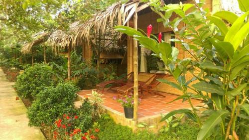 Cai Lay Resort | Mekong Ecolodge Bungalow