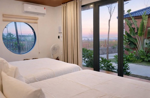 Xuyen Moc Hotel | Melaka Ho Tram - Beachside Bungalows
