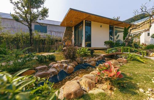 Luong Son Hotel | Melody Retreat - Venuestay