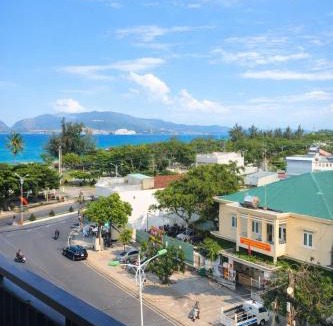 Tran Phu Beach Hotel | Melyna Hotel Nha Trang Beach
