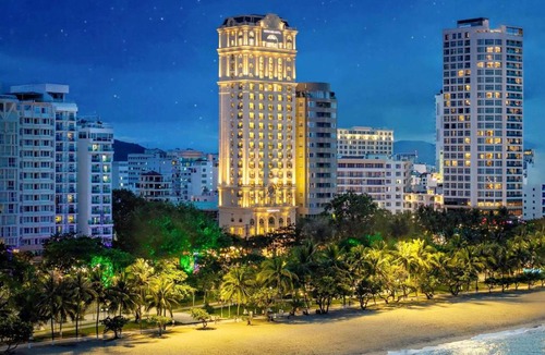 Tran Phu Beach Hotel | Mercure Nha Trang Beach