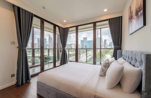 Thu Thiem Hotel | Metropole Residences Luxury Suite