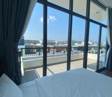Long Beach Hotel | MEYBEACH Apartment & Hotel Phú Quốc
