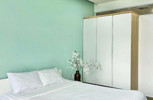 Ninh Kieu Hotel | MIDMOST C22 Apartment