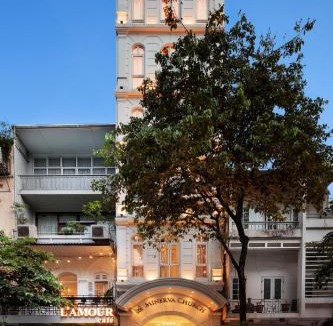 Hang Trong Hotel | Minerva Church Hotel