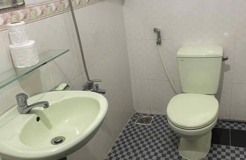 Tan Binh Hotel | Minh Hieu Hotel